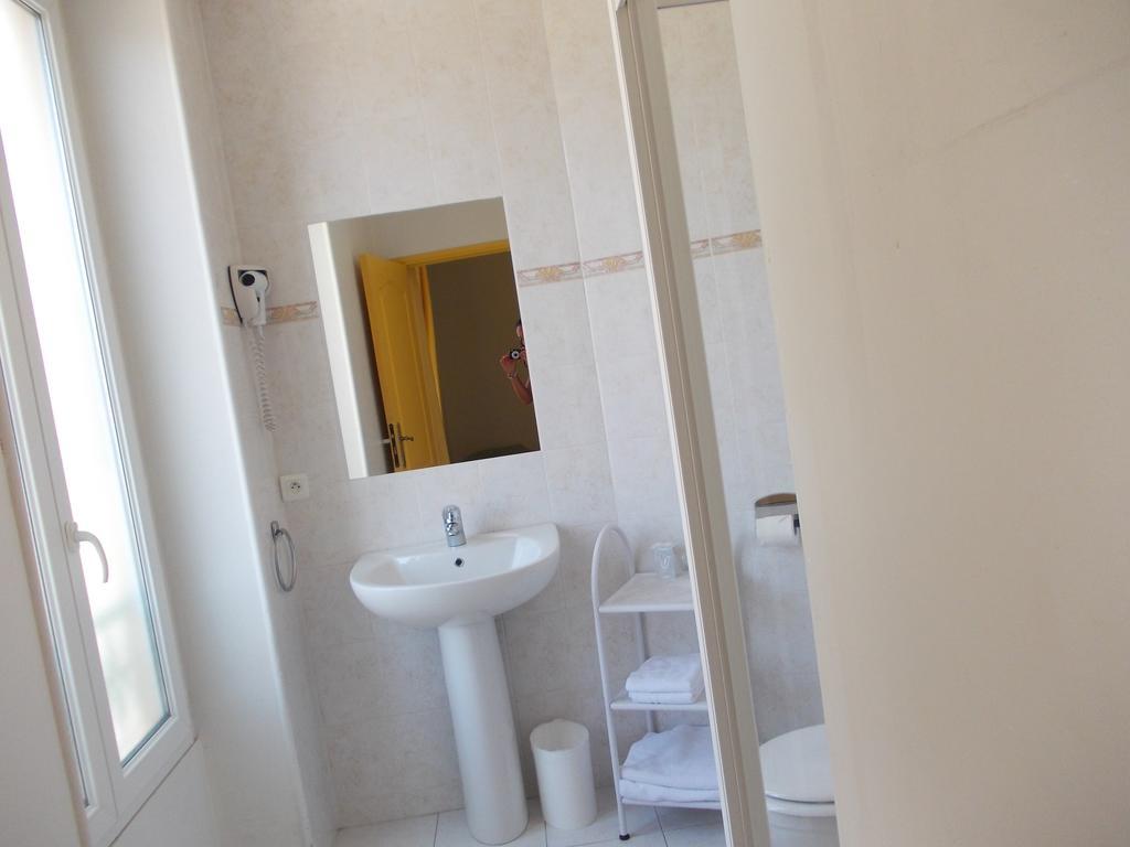 Hotel Marcellin Beaulieu-sur-Mer Phòng bức ảnh